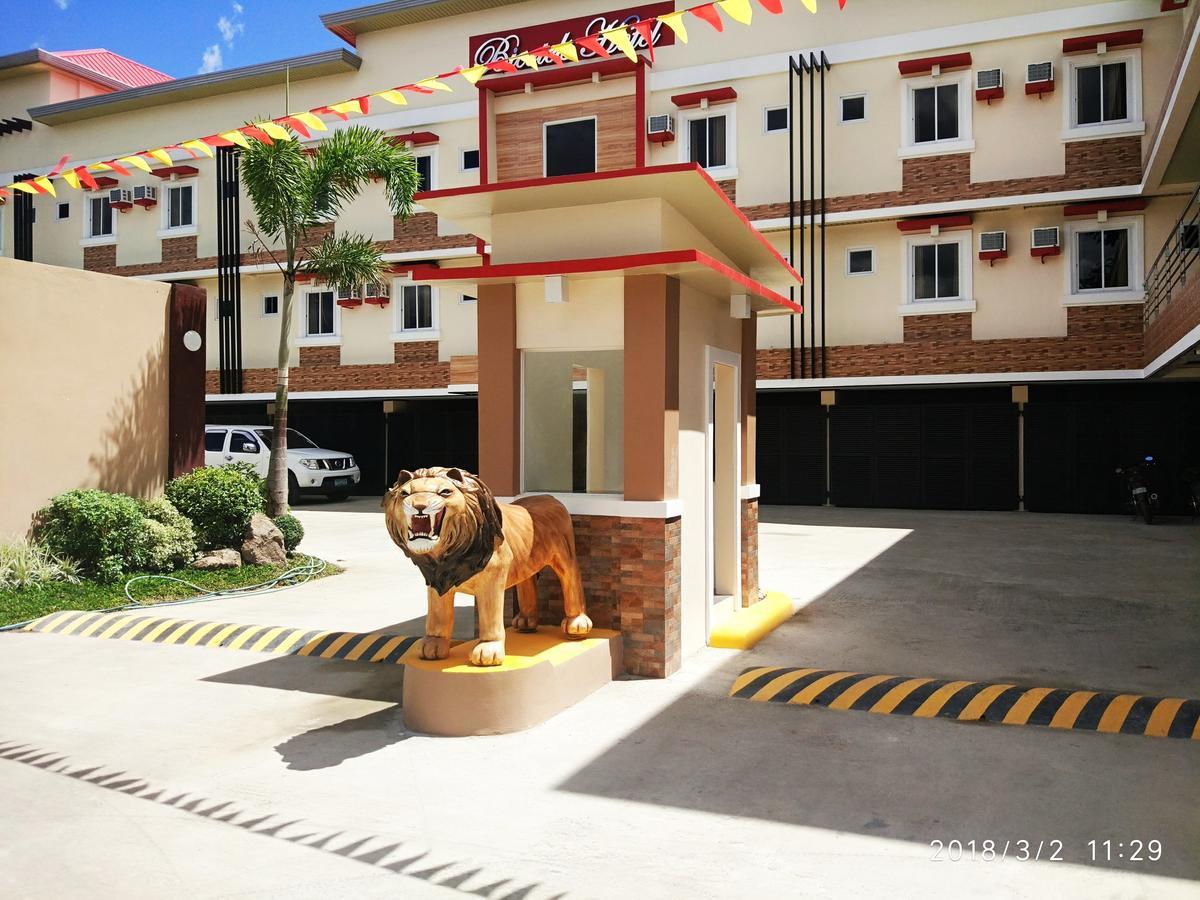 Bicotels Hotel Batangas Exteriör bild